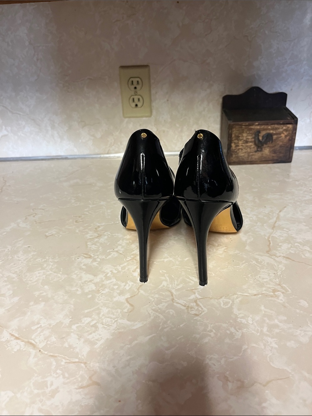 Ted Baker London Black Patent Pointed-Toe Slingback Heels - Picture 3 of 5